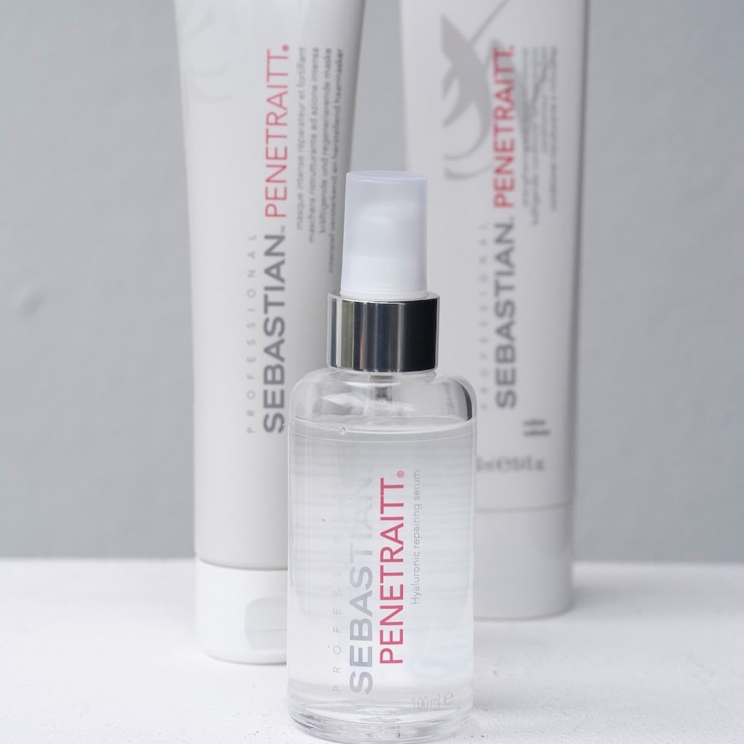 Penetraitt Collection
1️⃣ Penetraitt Shampoo: Cleanses hair from the inside, giving your locks body and volume
2️⃣ Penetraitt Conditioner: Repairs from deep within, creating silky smooth hair
3️⃣ Penetraitt Overnight Repair Serum: Seeps into hair while you sleep, allowing you to wake up with the luscious looking locks. Penetraitt Collection. A powerful range of 3️⃣ products that smooth, replenish and revitalize locks.

