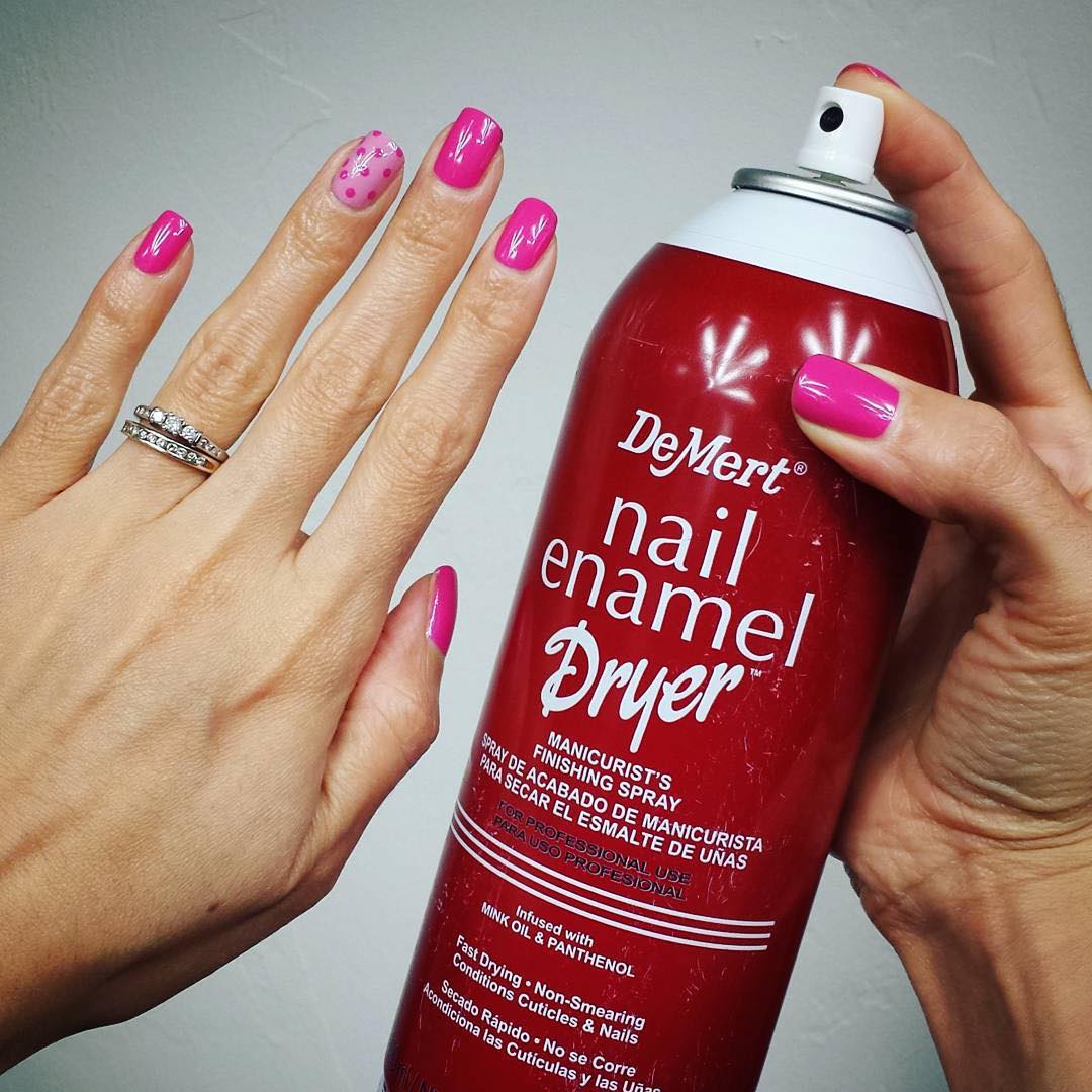 Nail Enamel Dryer from DeMert brand.
